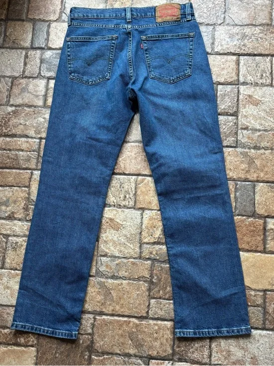 Levi’s Men’s 514 Straight Fit 31x30  Medium Wash - Picture 5 of 8